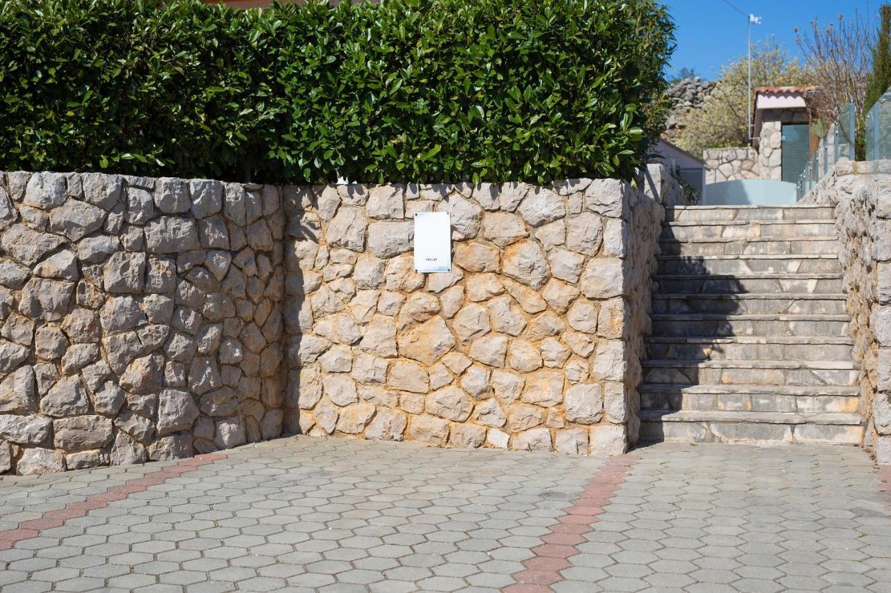 Happy Point Apartment Krk Town Exterior photo